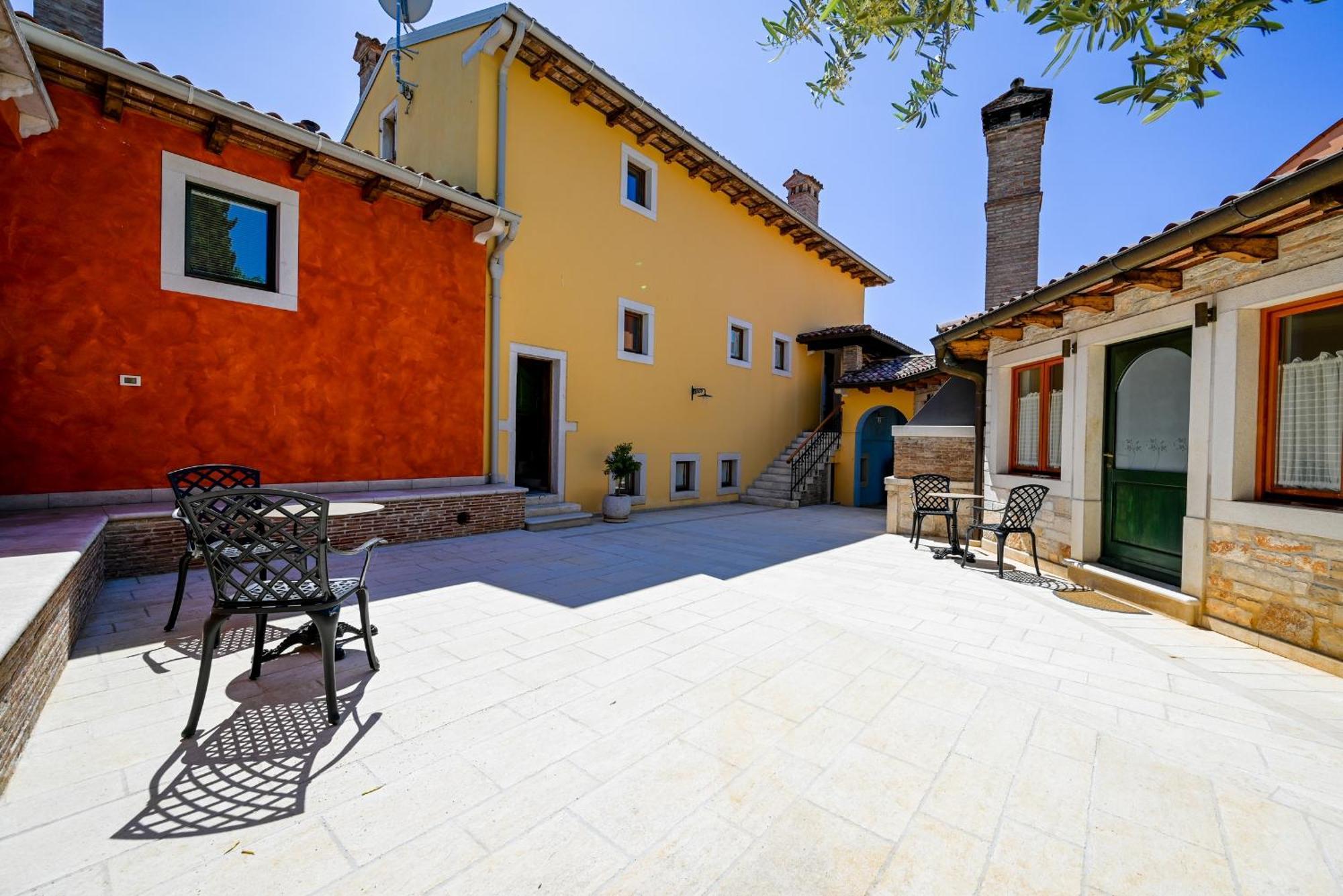 Casa Degli Artisti Hotel Rovinj Buitenkant foto
