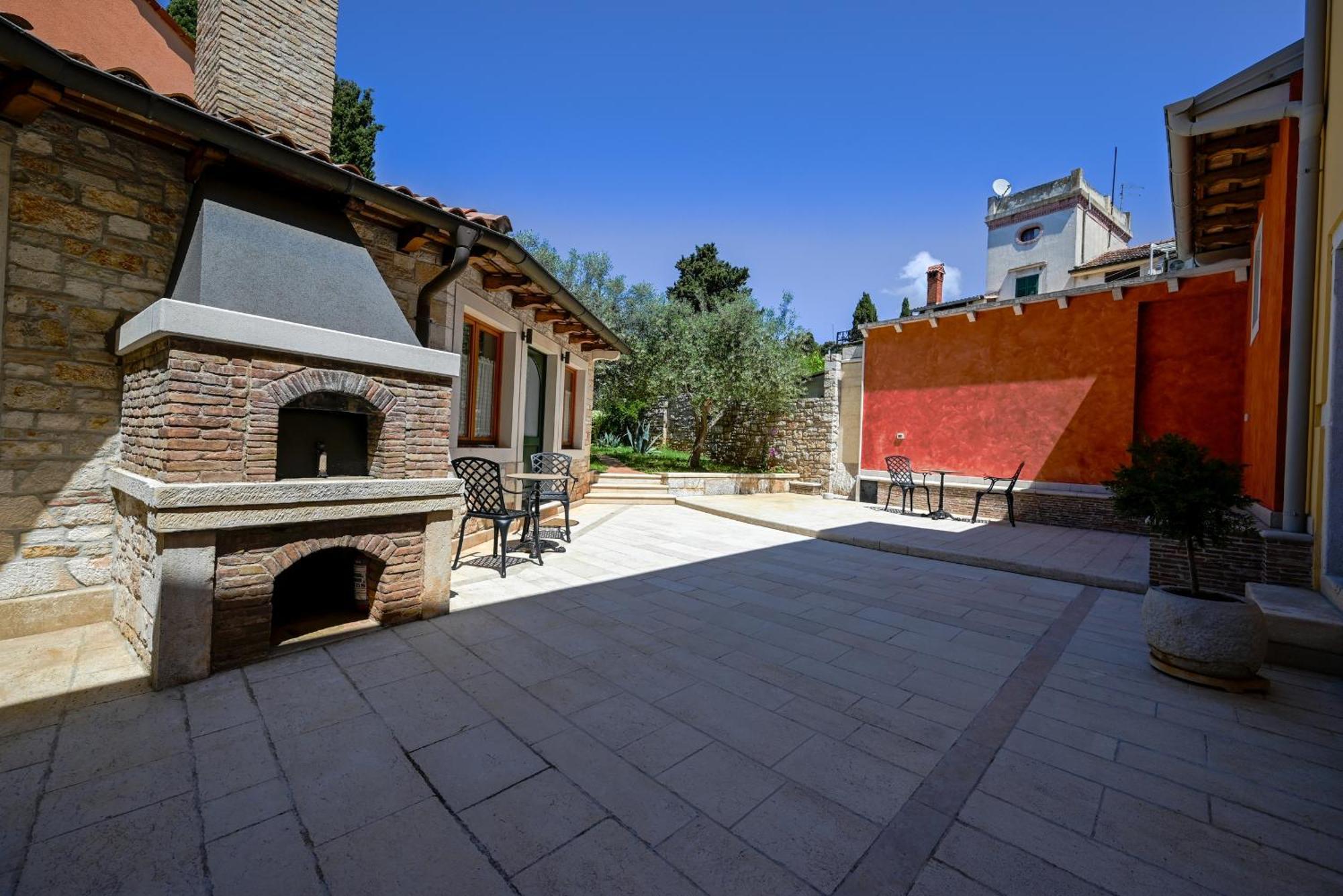 Casa Degli Artisti Hotel Rovinj Buitenkant foto
